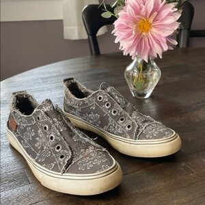 Blowfish Floral Slip-On Shoes